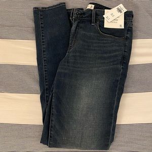 Abercrombie Super Skinny Mid Rise